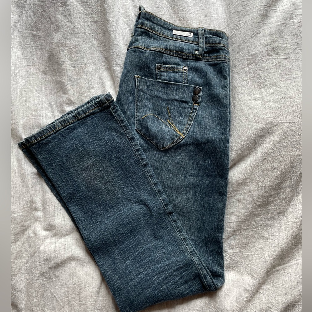 Bootcut jeans, skinny fit, low rise